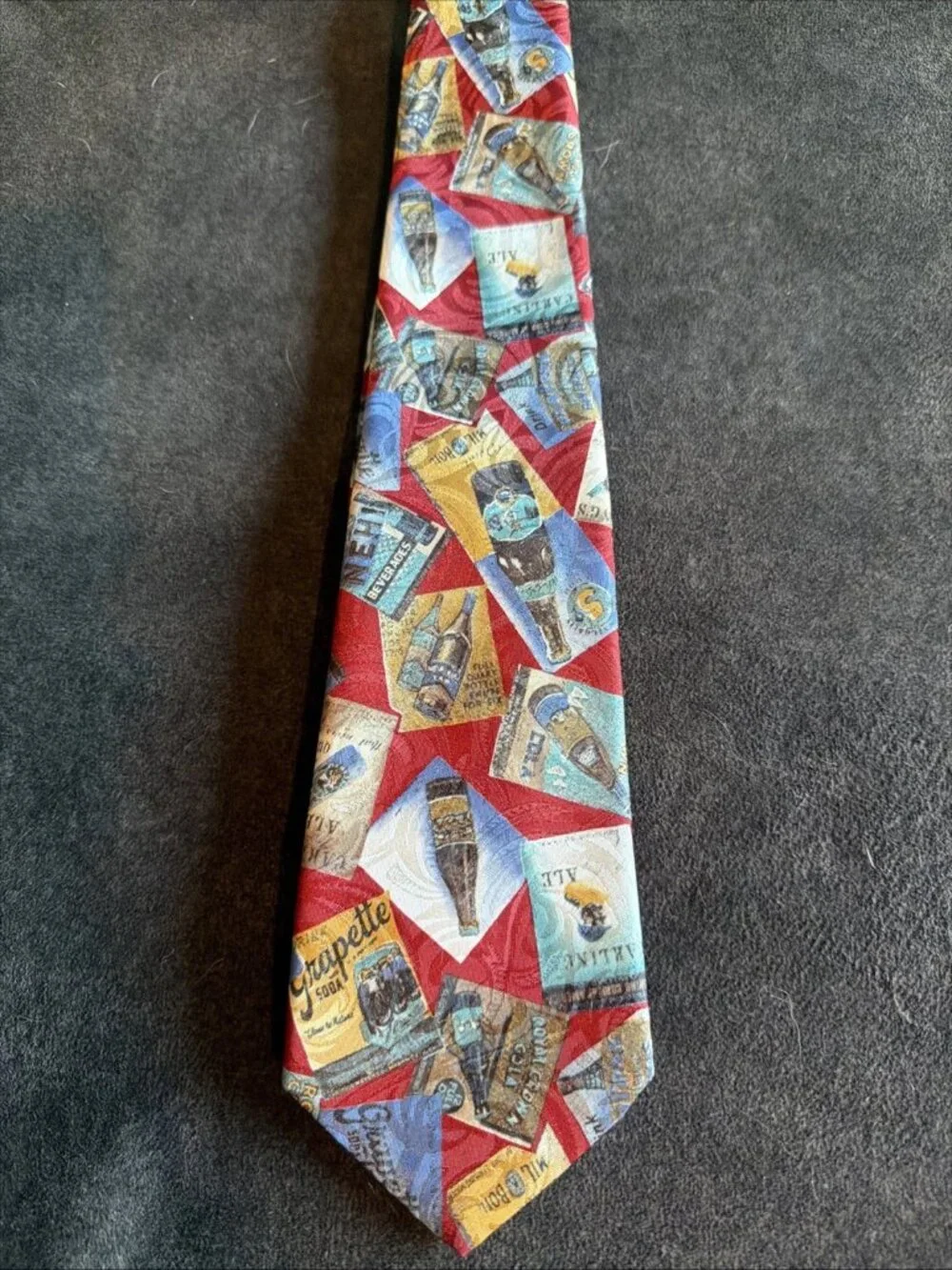 VTG ESSEX ROW Novelty Tie - Nehi Soda, Grapette Soda, Carling Beer, Royal Crown
